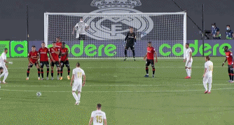 赛季首个背靠背胜利，KD鏖战40分钟抡冒烟了，赛后表态年轻球员