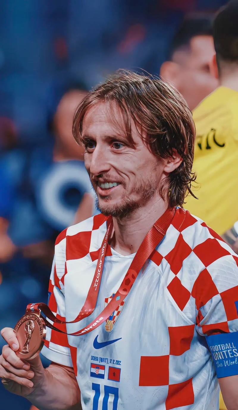 樊振东状态爆发 一夜击败2位世界冠军 德国杯决赛大胜