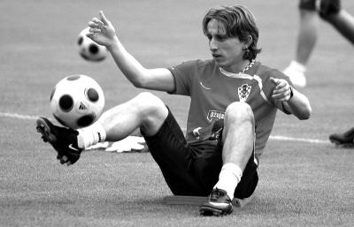 3-1！非洲杯7冠王险翻车 萨拉赫加时吊射救赎 进8强静候卫冕冠军