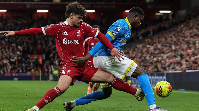 火箭主场止步3连败颓势，险胜公牛，杜兰特28分10篮板