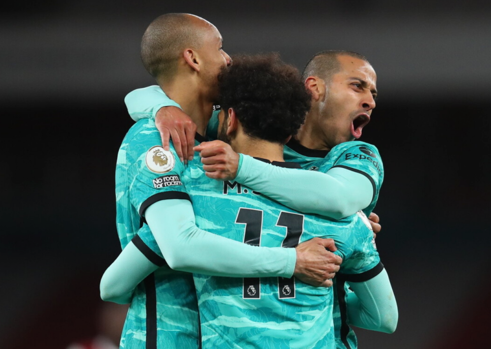 他们被嘲光头被怀疑宫斗，换人后王者归来，复仇击败LPL冠军