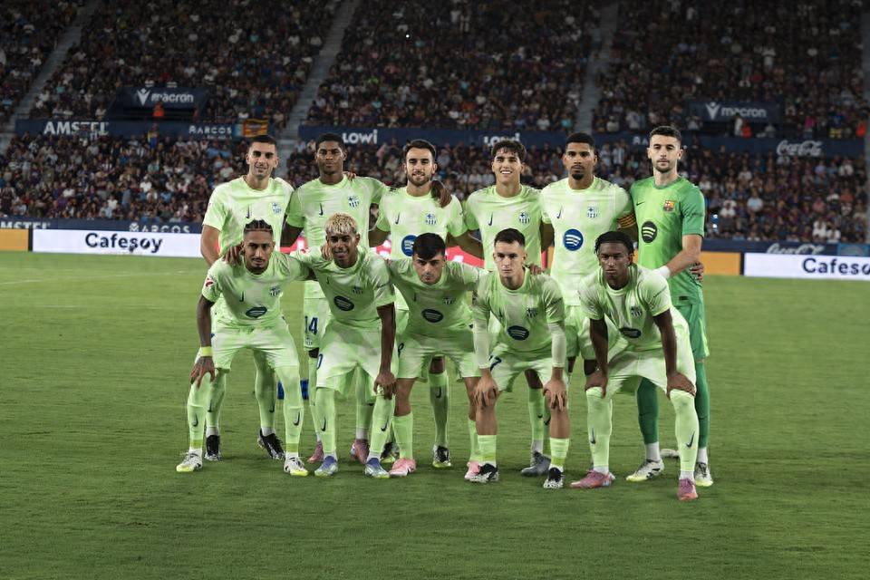 [德甲]克瑙夫穿裆球直塞 马尔穆什兜射破门